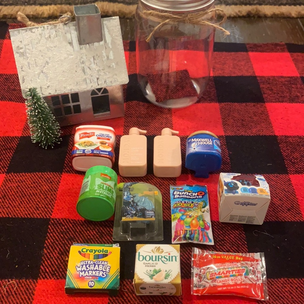 Mini brands